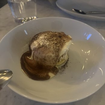 Cento Pasta Bar - banana pudding tiramisu: kahlua, nilla wafers = $16 - Italian Near Me - Los Angeles, California Cento Pasta Bar - banana pudding tiramisu: kahlua, nilla wafers = $16 - Italian Near Me - Los Angeles, California
