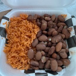 Arroz y frijol (Rice and beans) Arroz y frijol (Rice and beans)