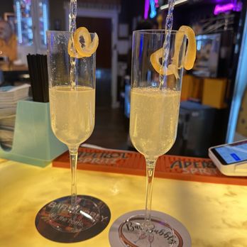 Bar Bubbly - French 76!!! - Champagne Bars Near Me - Savannah, Georgia Bar Bubbly - French 76!!! - Champagne Bars Near Me - Savannah, Georgia