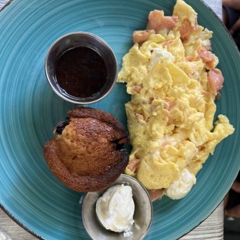 Sarabeth's Key West - Goldie Lox scrambled eggs with smoked salmon - American Near Me - Key West, Florida Sarabeth's Key West - Goldie Lox scrambled eggs with smoked salmon - American Near Me - Key West, Florida