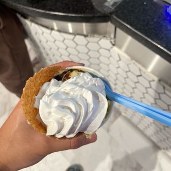 Sub Zero Nitrogen Ice Cream - Desserts Near Me - Atlanta, Georgia Sub Zero Nitrogen Ice Cream - Desserts Near Me - Atlanta, Georgia