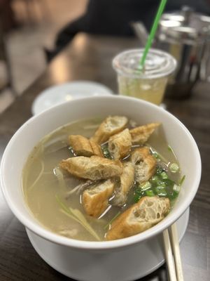 Huong Que Vietnamese Restaurant by null