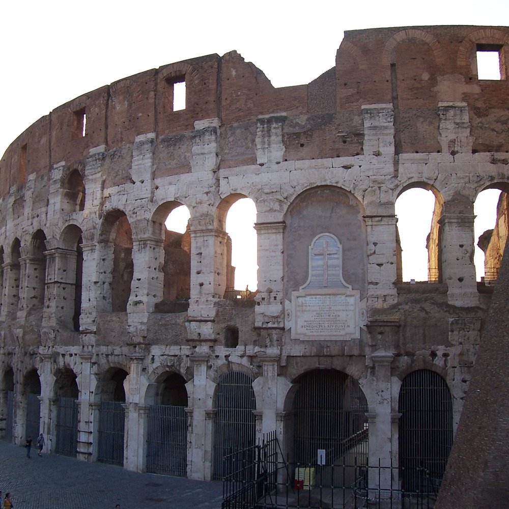 Colosseo - Local Flavor Near Me - Rome, RM