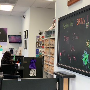 Hammocks Veterinary Hospital - We enjoy welcoming our patients on our daily board where everyone can see the cute names! - Veterinarians Near Me - Miami, Florida Hammocks Veterinary Hospital - We enjoy welcoming our patients on our daily board where everyone can see the cute names! - Veterinarians Near Me - Miami, Florida