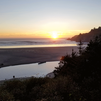 Starfish Point - Sunset from our deck! - Hotels Near Me - Newport, Oregon
