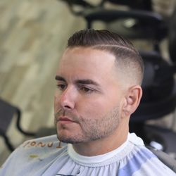 Marathon Barbershop