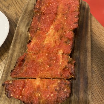 La Barra at Mercado Little Spain - pan con tomate - Spanish Near Me - New York, New York La Barra at Mercado Little Spain - pan con tomate - Spanish Near Me - New York, New York