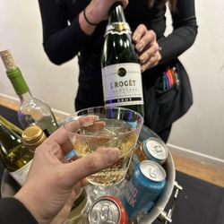 Sierra Arts Foundation - Champagne