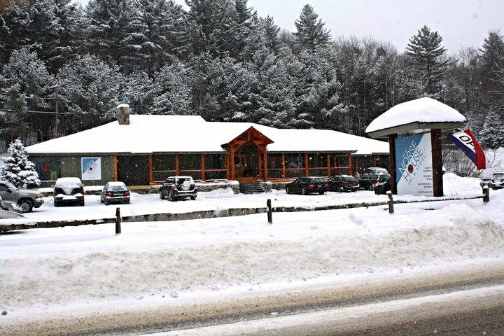 Norse House Ski & Sport Logo