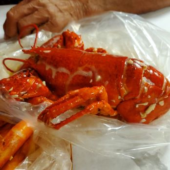 Da Shrimp Hale - Seafood Near Me - Kahului, Hawaii