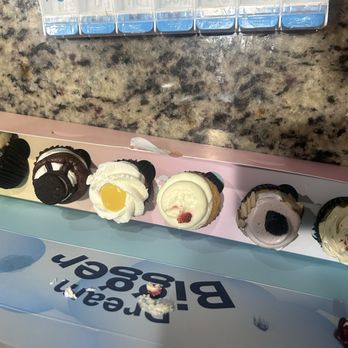 Cloudhop Bakeshop - Bakeries Near Me - Orlando, Florida