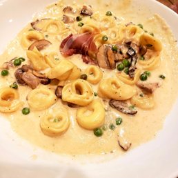 Tortellini Alla Romana