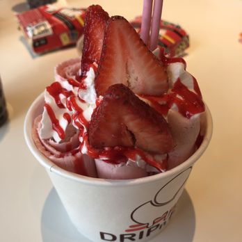 Drip N Roll - Beautifully arranged rolled ice cream my friend got. Had to add this to my Snapchat story because it was so nice! - Ice Cream & Frozen Yogurt Near Me - McKinney, Texas
