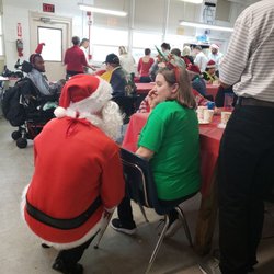 Pine Castle - Santa bringing joy to the participants