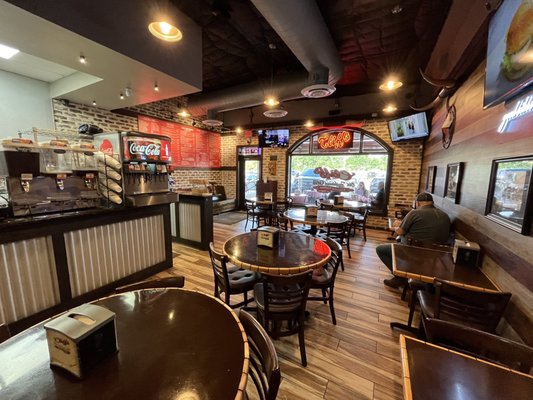 Cliff's Hamburger Grill by null