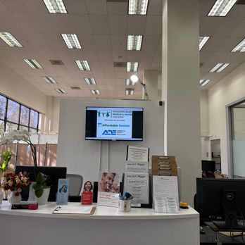 Affordable Dentist - Reception Area: Affordable Dentist Santa Ana - Periodontists Near Me - Santa Ana, California Affordable Dentist - Reception Area: Affordable Dentist Santa Ana - Periodontists Near Me - Santa Ana, California