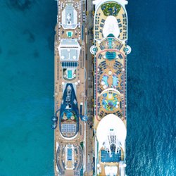 Limopedia - Https://www.limomiagt.com/cruiseporttransfer.php Cruise Port Transfers Cruising From Port Of Miami , Port Everglades , Port Canaveral