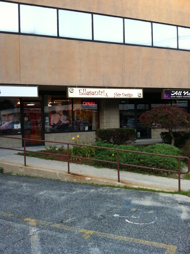 ELLESENTRIX HAIR DESIGN Updated September 2024 861 Edgell Rd, Framingham, Massachusetts