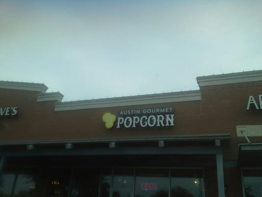 Austin Gourmet Popcorn by null