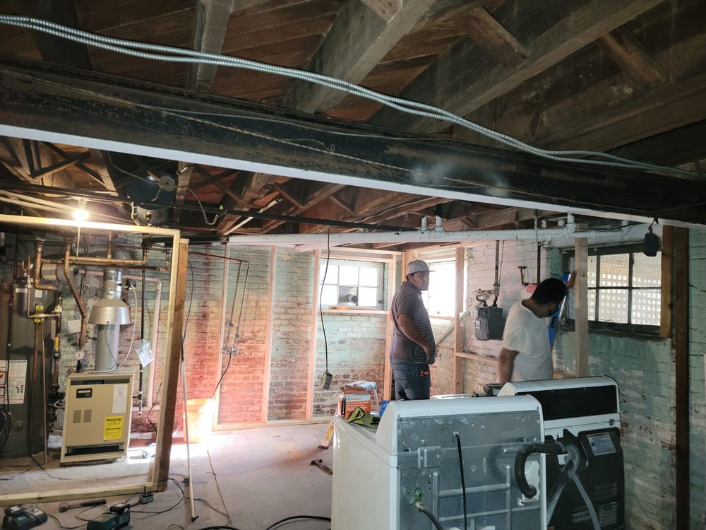 Slide of Mj & M Construction