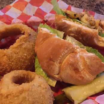 Rainier Bar & Grill - Onion rings and chicken sandwich - Bars Near Me - Enumclaw, Washington