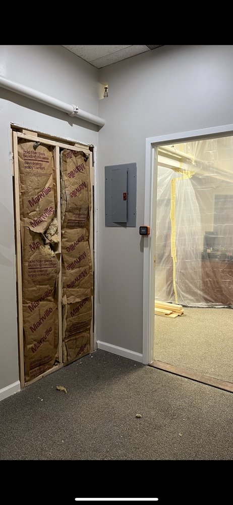 Slide of Hub Chan Remodeling