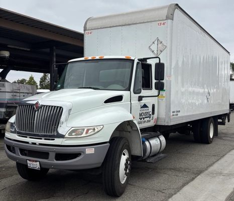 Local House Moving. New matress bags and packing materials included. - Local home movers. No hidden fees. Packing materials included.