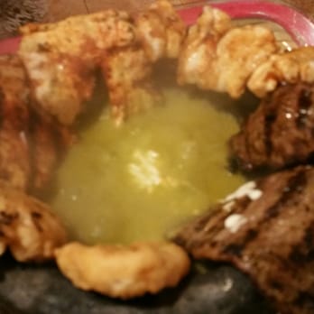 Mariscos Playa Hermosa - Mexican Near Me - Phoenix, Arizona