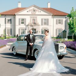 The Fourniers - The War Memorial wedding in Detroit, Michigan. Documentary photography by The Fourniers.