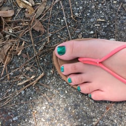 Nails 4 You - Daughters pedicure