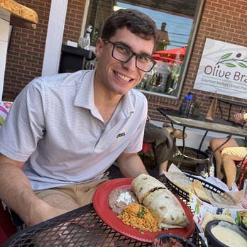 San Miguels Mexican Restaurant - My nephew and the Hugeio burrito! - Mexican Near Me - Saint Michaels, Maryland San Miguels Mexican Restaurant - My nephew and the Hugeio burrito! - Mexican Near Me - Saint Michaels, Maryland