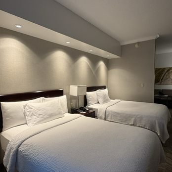 SpringHill Suites - Dulles Airport - 2 double bed rooms - Hotels Near Me - Sterling, Virginia SpringHill Suites - Dulles Airport - 2 double bed rooms - Hotels Near Me - Sterling, Virginia