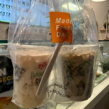 Bake & Che - C4) SSBL (Pandan Grass Jelly) and C2) CT (Thai) - Desserts Near Me - Westminster, California