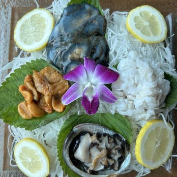 Sushi Hana - 멍게, 전복, 해삼, 아나고 - Sushi Bars Near Me - Los Angeles, California