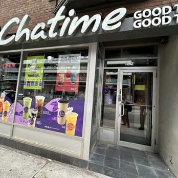 Chatime - Dundas - [08.2024] Außenansicht - Coffee & Tea Near Me - Toronto, Ontario