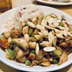 New Hong Kong Restaurant - Spicy Hot Diced Chicken