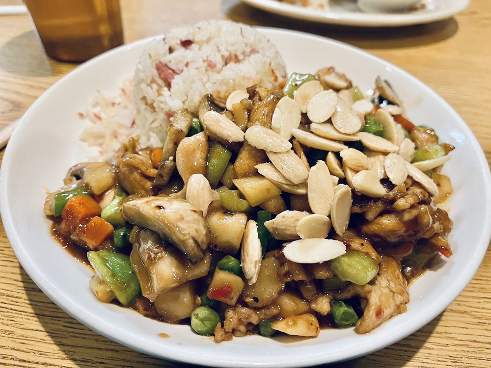 NEW HONG KONG RESTAURANT Updated November 2024 31 Photos & 40