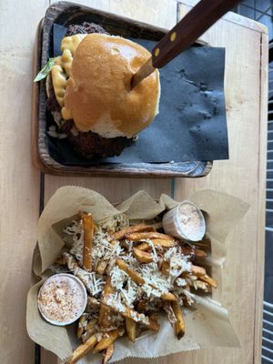 Oakwood Proper Burgers by null
