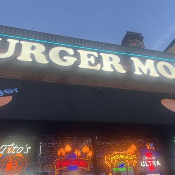 Burger Moe's - Burgers Near Me - Saint Paul, Minnesota