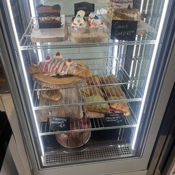 Davie Village Bakery - Bakeries Near Me - Vancouver, British Columbia Davie Village Bakery - Bakeries Near Me - Vancouver, British Columbia