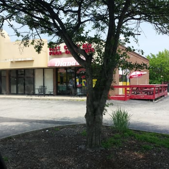 Diana's Red Hots - Burgers Near Me - Carol Stream, Illinois
