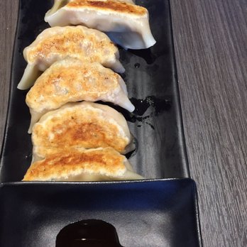 Chef's Ramen - Nice and golden brown gyoza bottoms - Ramen Near Me - Honolulu, Hawaii Chef's Ramen - Nice and golden brown gyoza bottoms - Ramen Near Me - Honolulu, Hawaii