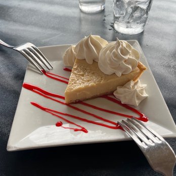 Saltwater Grill - Key lime dessert - New American Near Me - Swansboro, North Carolina Saltwater Grill - Key lime dessert - New American Near Me - Swansboro, North Carolina