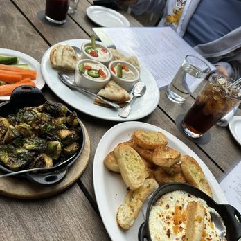 HUNGRY’S - RICE VILLAGE - Updated May 2024 - 1273 Photos & 1067 Reviews ...