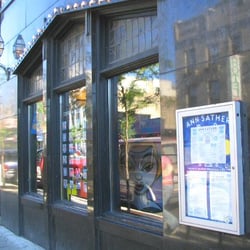 Ann Sather Restaurant on Belmont