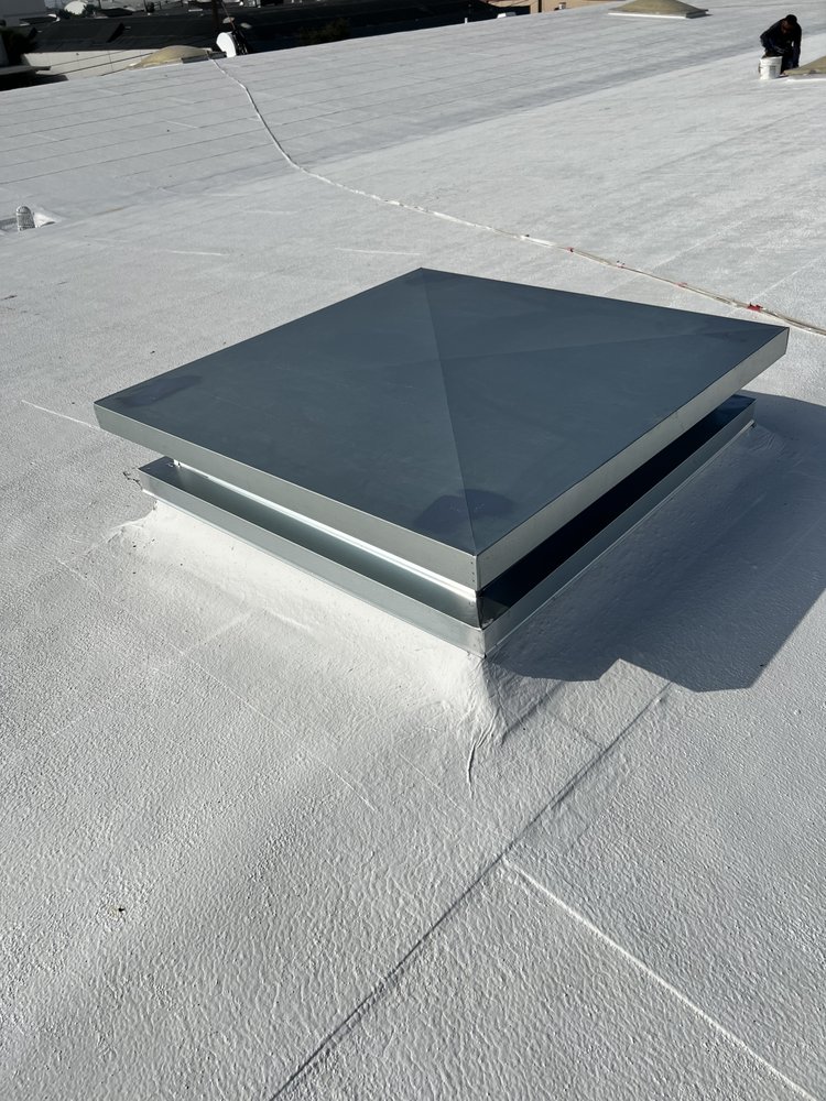 Slide of Avant Roofing