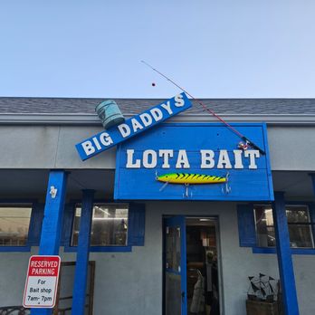 Big Daddy's Lota Bait - Fishing Near Me - Lee's Summit, Missouri Big Daddy's Lota Bait - Fishing Near Me - Lee's Summit, Missouri