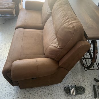 Andrade's Carpet Cleaning - Couches - Carpet Cleaning Near Me - La Habra, California