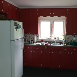 Windswept Acres - Loved the red kitchen.