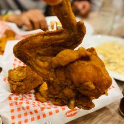 Shakey's